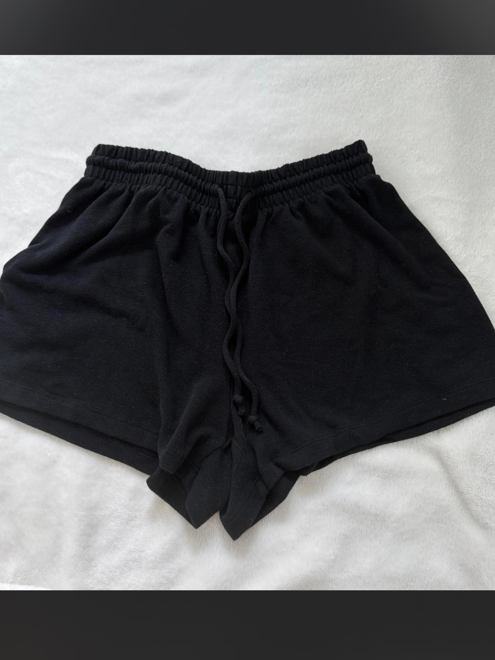Aritzia Wilfred Black Lounge Shorts
